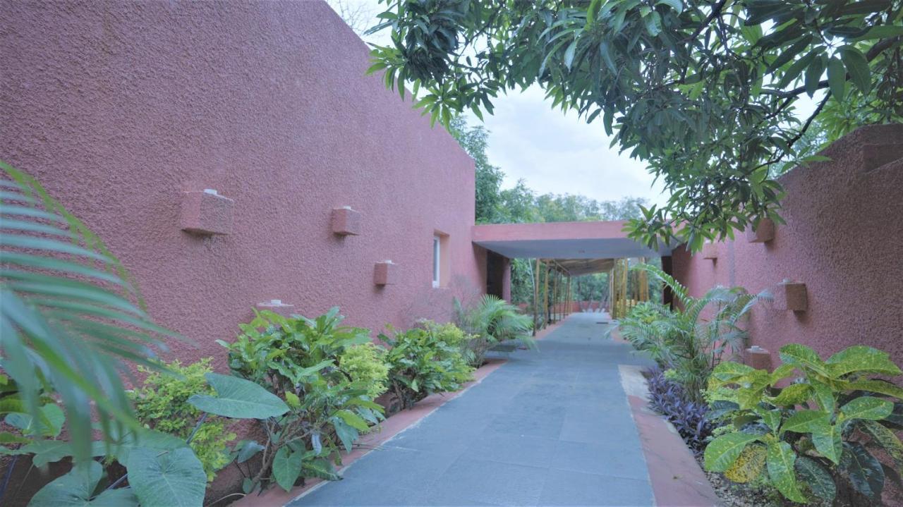 Amraness Luxury Resort Sasan Gir Exterior foto